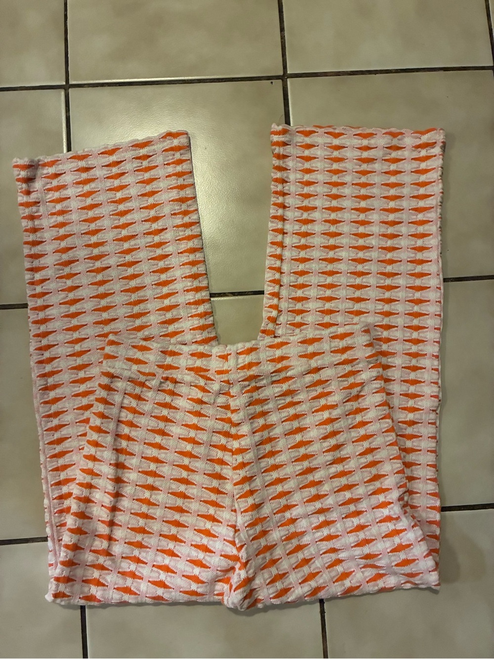 Zara Orange and White Patterned Wide-Leg Knit Pants - Picture 5 of 5